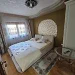 شقة 3 Living, 2 Bai, Modern كرايوفا