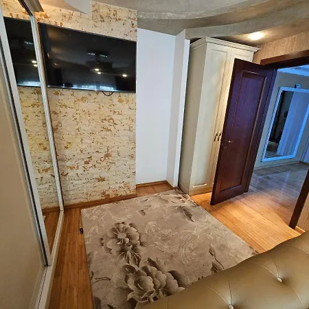 3 Living, 2 Bai, Modern * Craiova