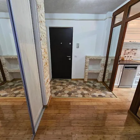 Apartment 3 Living, 2 Bai, Modern *